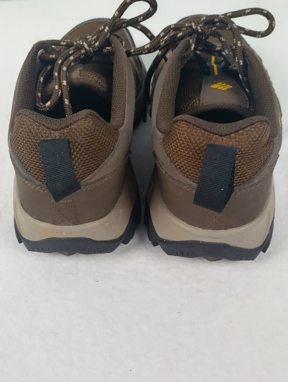 Columbia Mens Sz 7.5 Strata Trail Waterproof Outdoors Hiking Athletic Trainers